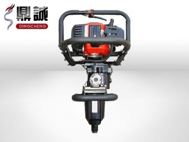 點擊查看詳細信息<br>標題：便攜式內燃扳手 閱讀次數：4838
