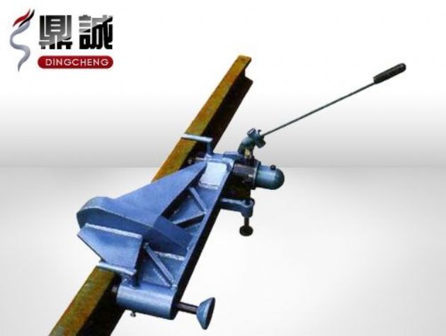 點擊查看詳細信息<br>標題：水平液壓彎軌機 閱讀次數：5333